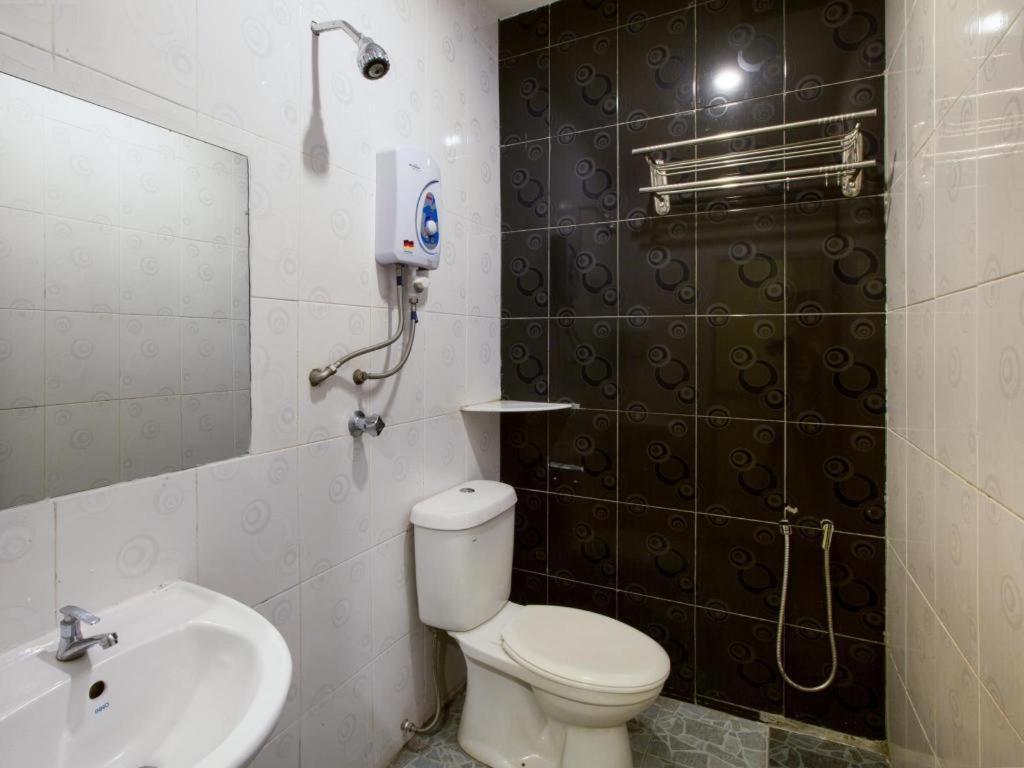 Hotel Zamburger Sungai Besi Kuala Lumpur Exterior foto