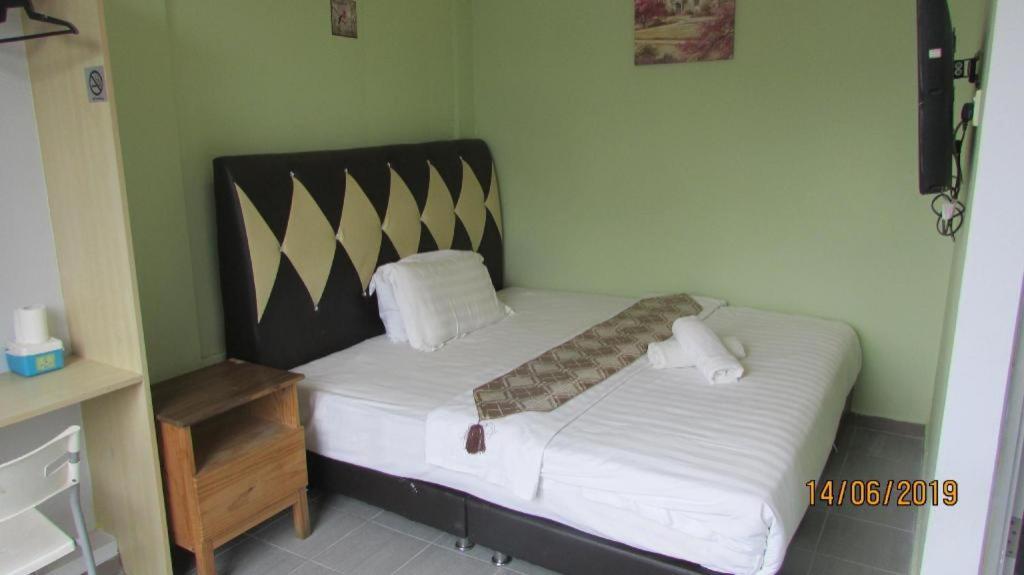 Hotel Zamburger Sungai Besi Kuala Lumpur Exterior foto