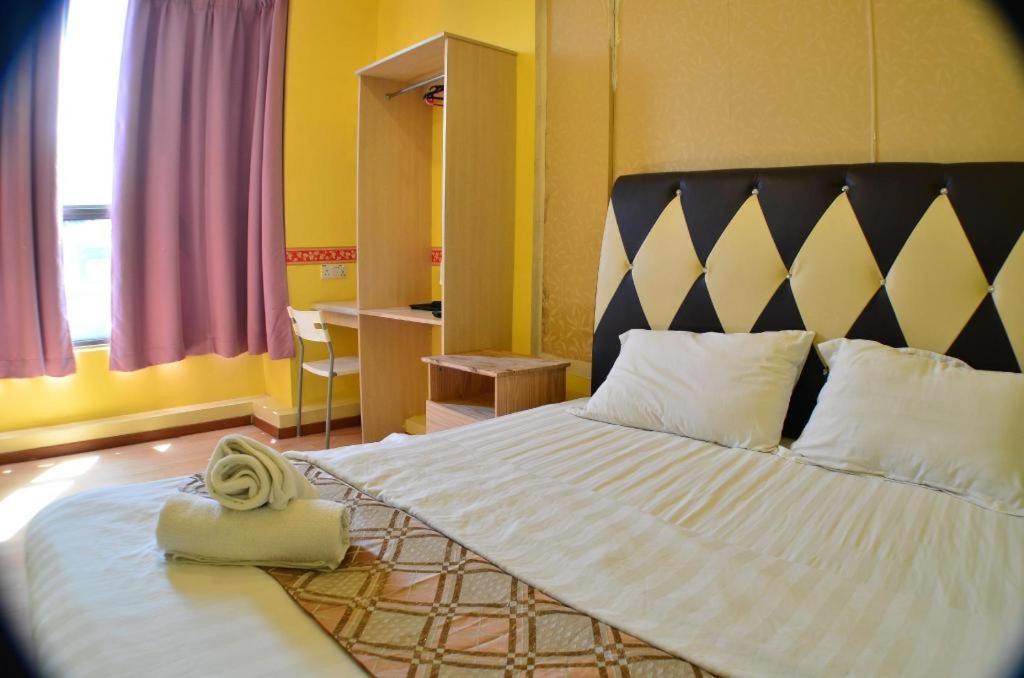 Hotel Zamburger Sungai Besi Kuala Lumpur Exterior foto