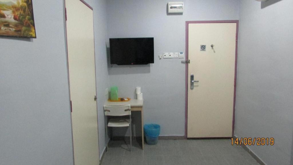 Hotel Zamburger Sungai Besi Kuala Lumpur Exterior foto